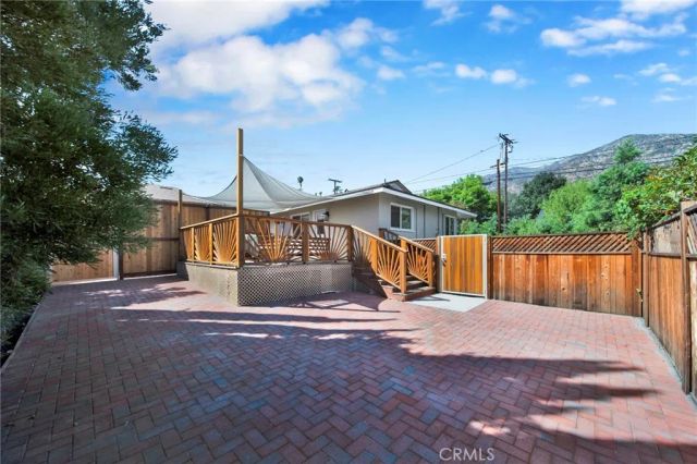 90 W Highland Avenue, Sierra Madre, CA 91024