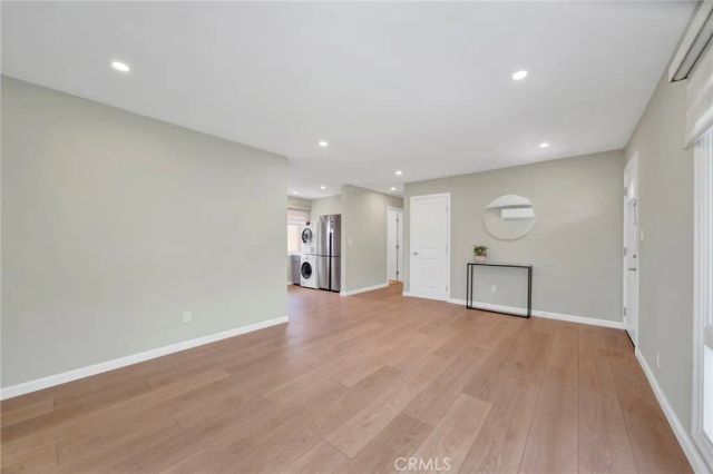 90 W Highland Avenue, Sierra Madre, CA 91024