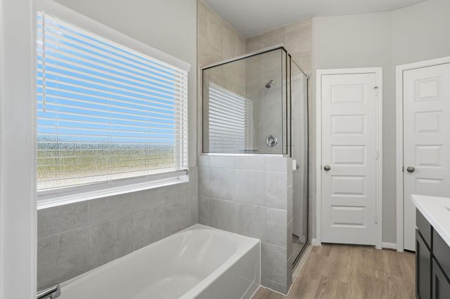 10406 Milford Woods Lane, Tomball, TX 77375