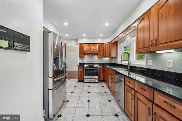 1932 OLIVINE CT, Silver Spring, MD 20904
