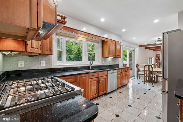 1932 OLIVINE CT, Silver Spring, MD 20904