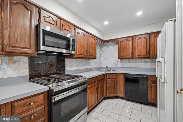 1932 OLIVINE CT, Silver Spring, MD 20904
