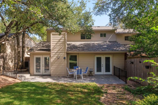 9518 Topridge DR 21, Austin, TX 78750