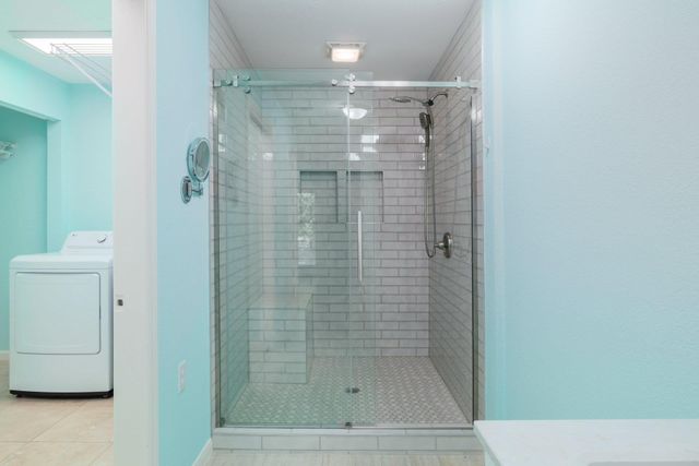 9518 Topridge DR 21, Austin, TX 78750