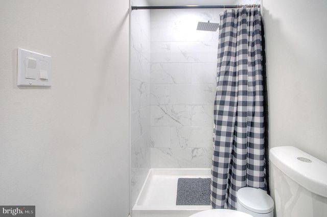 302 SYCAMORE AVE, Egg Harbor Township, NJ 08234