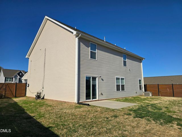 202 Campaign Drive, Mebane, NC 27302