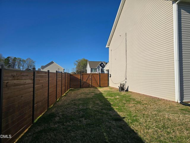 202 Campaign Drive, Mebane, NC 27302