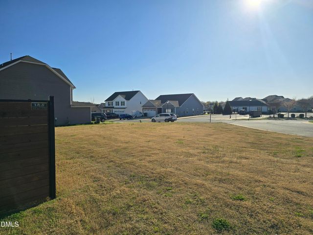 202 Campaign Drive, Mebane, NC 27302