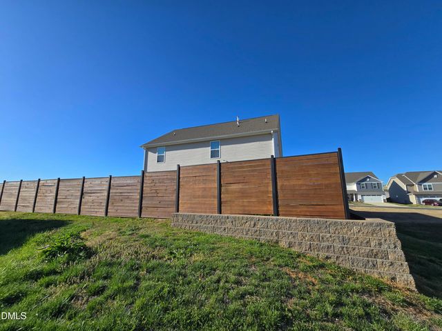 202 Campaign Drive, Mebane, NC 27302