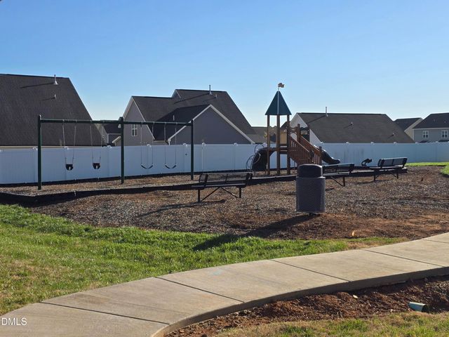 202 Campaign Drive, Mebane, NC 27302