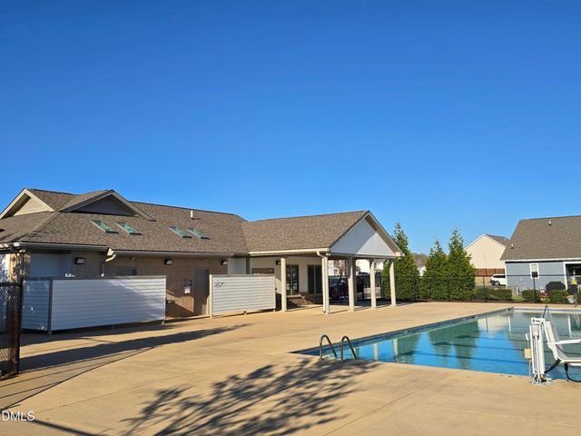 202 Campaign Drive, Mebane, NC 27302