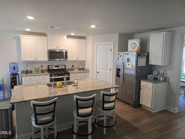 202 Campaign Drive, Mebane, NC 27302