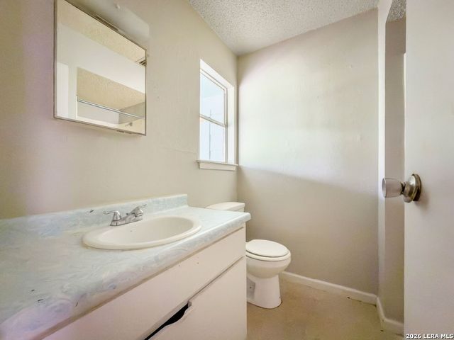 510 KERNAN DR, San Antonio, TX 78227