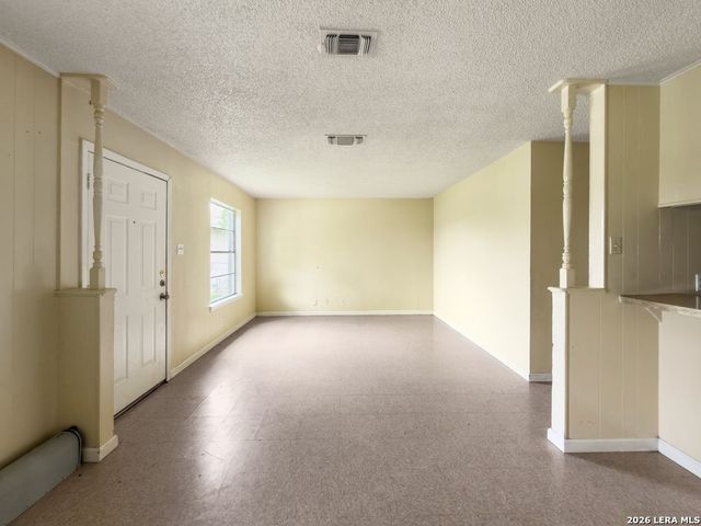 510 KERNAN DR, San Antonio, TX 78227