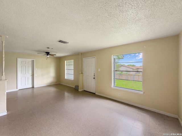 510 KERNAN DR, San Antonio, TX 78227