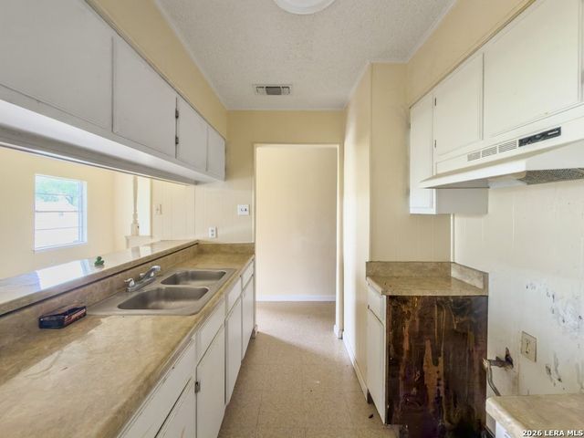 510 KERNAN DR, San Antonio, TX 78227
