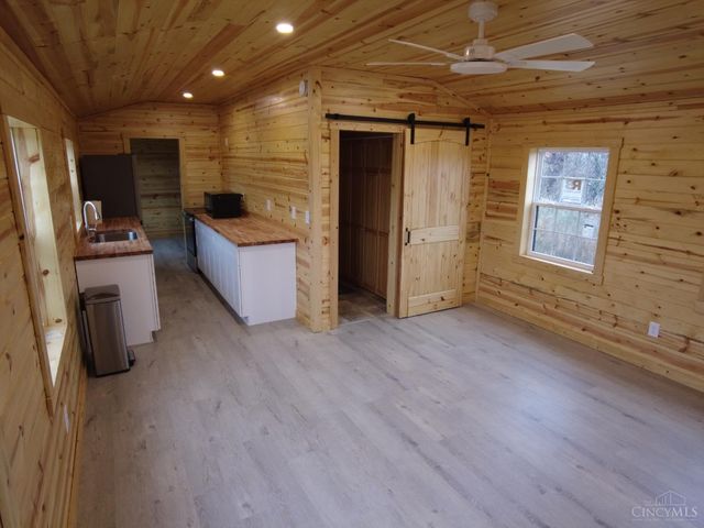135 Union Hill Road, Franklin Twp, OH 45660