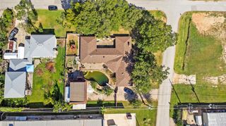 186 Spring Pines Drive, Spring, TX 77386