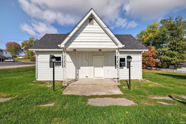 220 S 2nd Street, Ellettsville, IN 47429