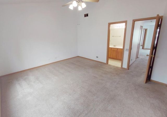 2508 Carrolwood Road 2508, Naperville, IL 60540