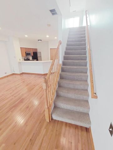 2508 Carrolwood Road 2508, Naperville, IL 60540