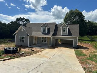184 Maplewood Lane, Taylorsville, NC 28681