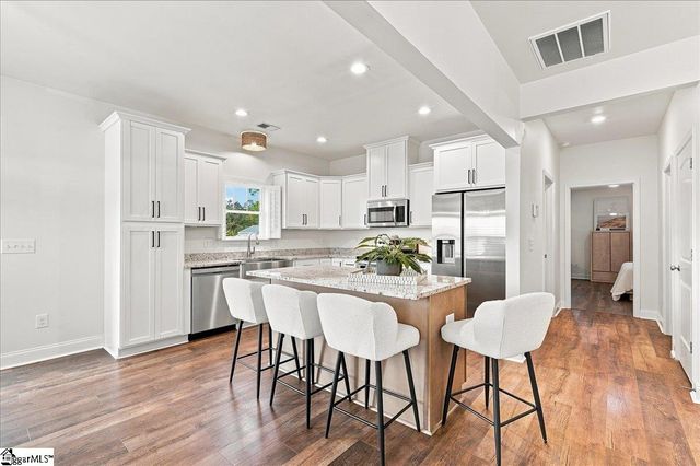 314 Roscoe Drive, Greer, SC 29651