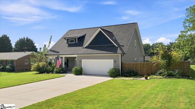 314 Roscoe Drive, Greer, SC 29651