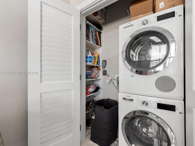 625 Biltmore Way 104, Coral Gables, FL 33134