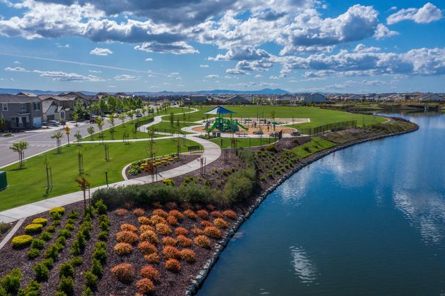 4686 Strandberg Ave, Lathrop, CA 95330