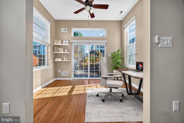 24 FISHER ISLAND CT, Monroe Township, NJ 08831