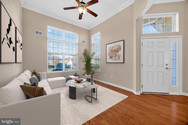 24 FISHER ISLAND CT, Monroe Township, NJ 08831