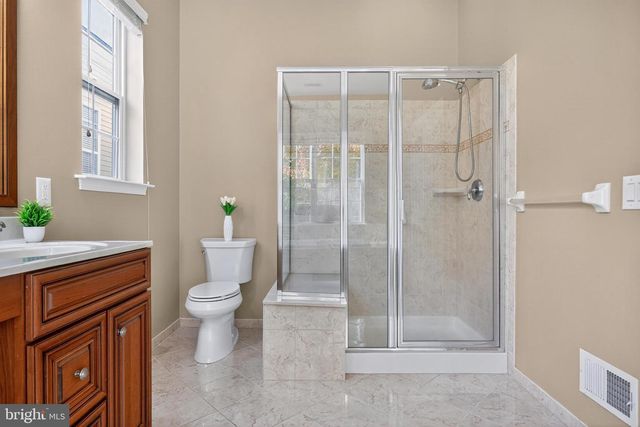 24 FISHER ISLAND CT, Monroe Township, NJ 08831