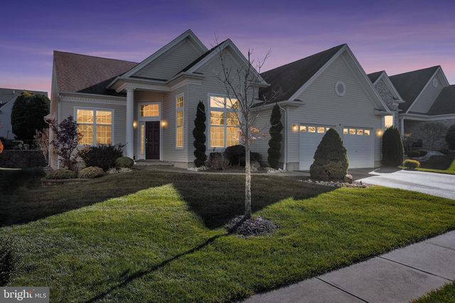 24 FISHER ISLAND CT, Monroe Township, NJ 08831