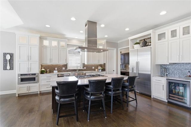 14301 Cedar Street, Leawood, KS 66224