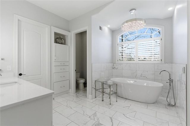 14301 Cedar Street, Leawood, KS 66224