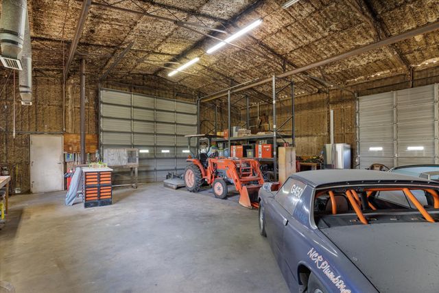 233 Reast Road, Whitesboro, TX 76273