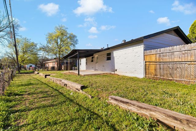 6509 Tina Court, Forest Hill, TX 76140