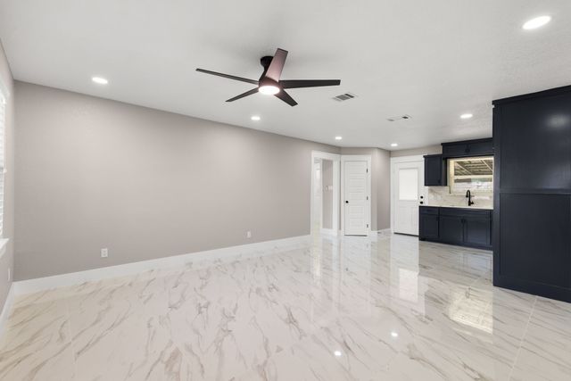 6509 Tina Court, Forest Hill, TX 76140