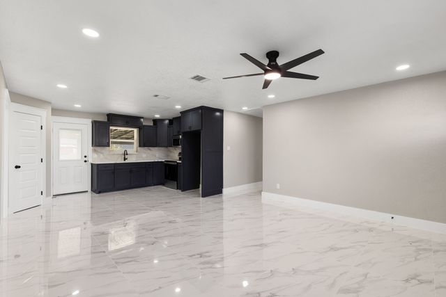 6509 Tina Court, Forest Hill, TX 76140