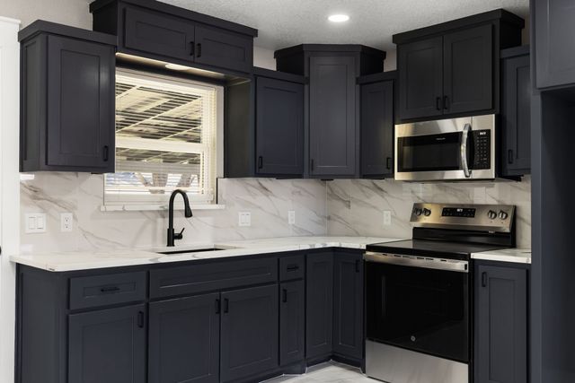 6509 Tina Court, Forest Hill, TX 76140