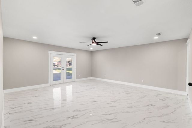 6509 Tina Court, Forest Hill, TX 76140