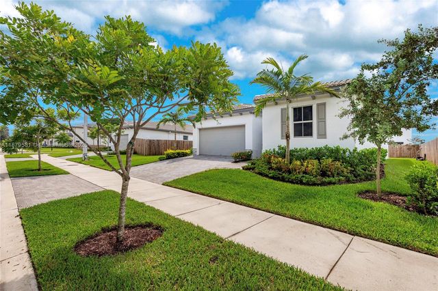 16344 SW 290th St, Homestead, FL 33033