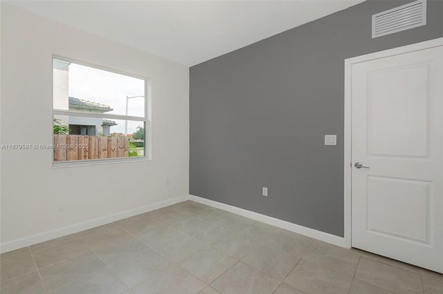 16344 SW 290th St, Homestead, FL 33033