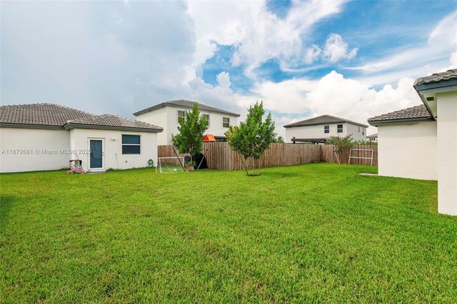 16344 SW 290th St, Homestead, FL 33033