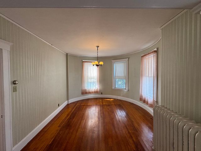 15 Chase Street 3, Boston, MA 02125