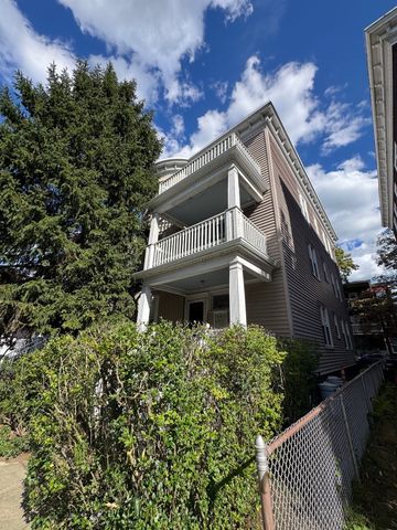 15 Chase Street 3, Boston, MA 02125