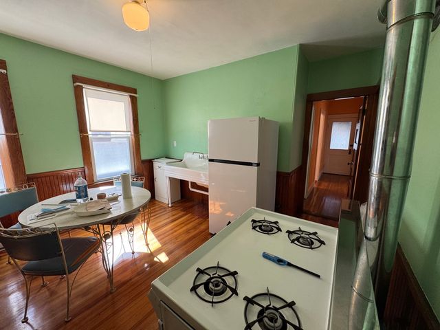 15 Chase Street 3, Boston, MA 02125