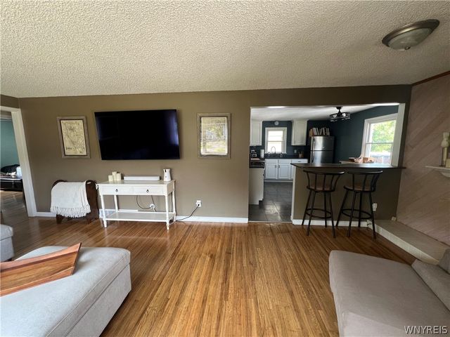 3712 Yale Ave Avenue, Hamburg, NY 14075