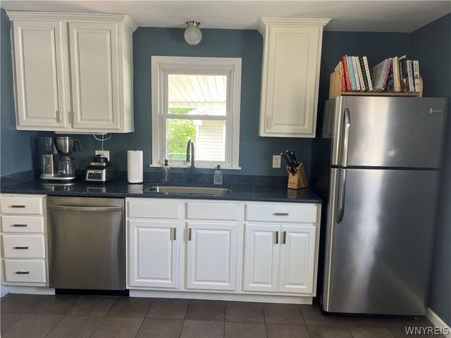 3712 Yale Ave Avenue, Hamburg, NY 14075